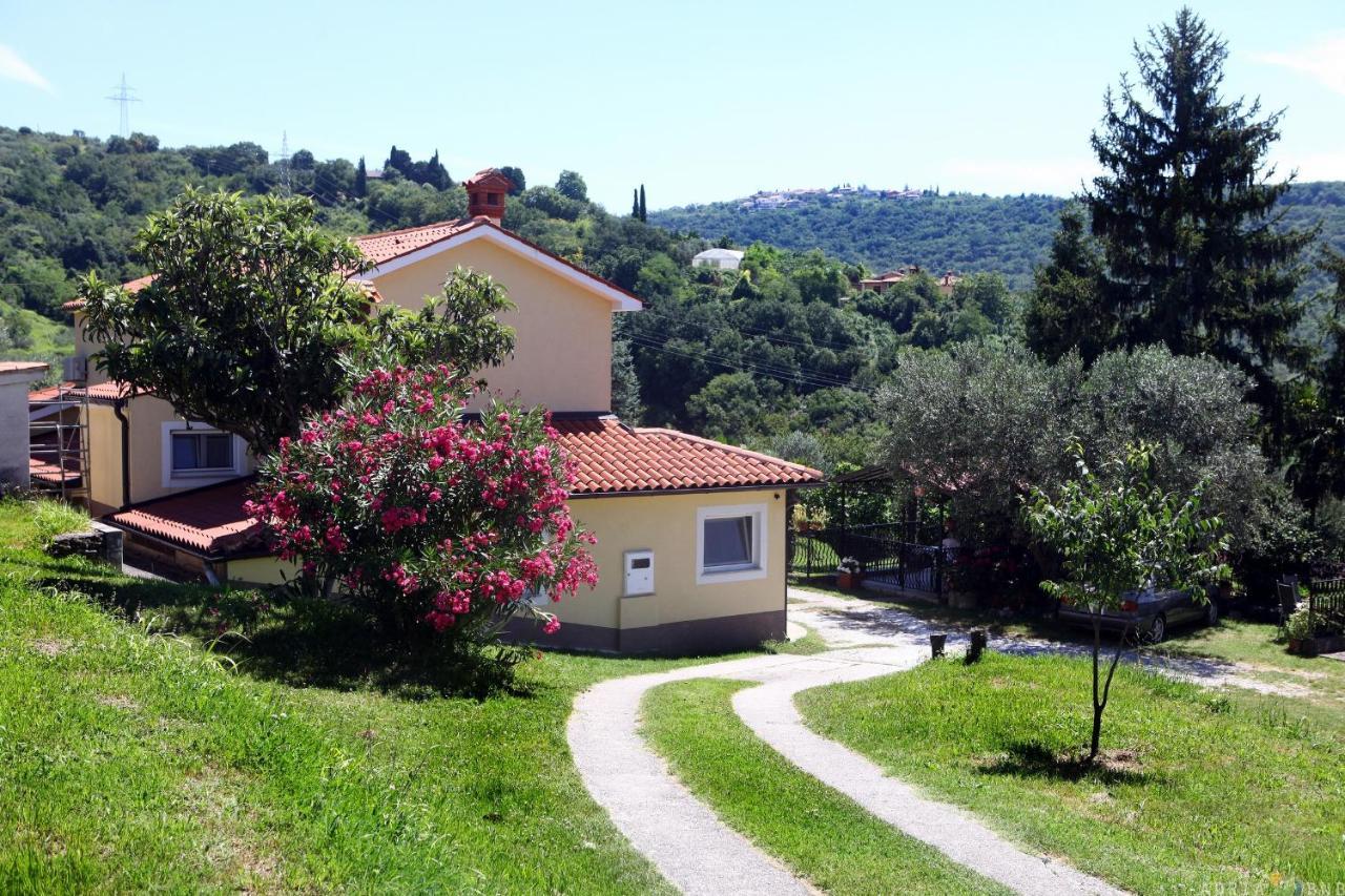 Classy Apartment With Garden View Laura Portorož Kültér fotó